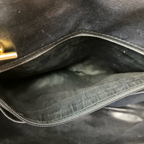 ❌SOLD ON E🅱️🅰️Y❌CHANEL CC black quilted shoulder bag CC logo turn lock Bag 💮 - Picture 15 of 17